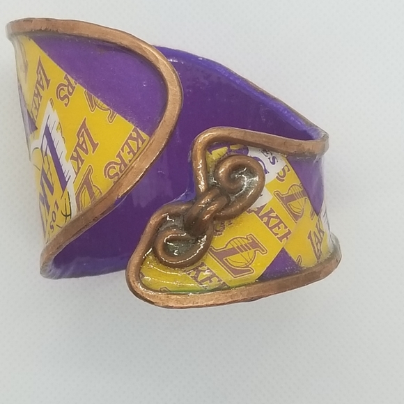 NBA Lakers Cuff - Picture 11 of 12